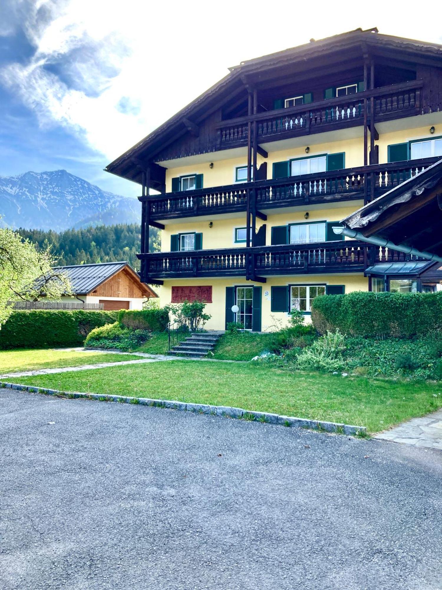 Whats-App Self-Check-In - Villa Maria Theresia Бад Гоисерн Экстерьер фото