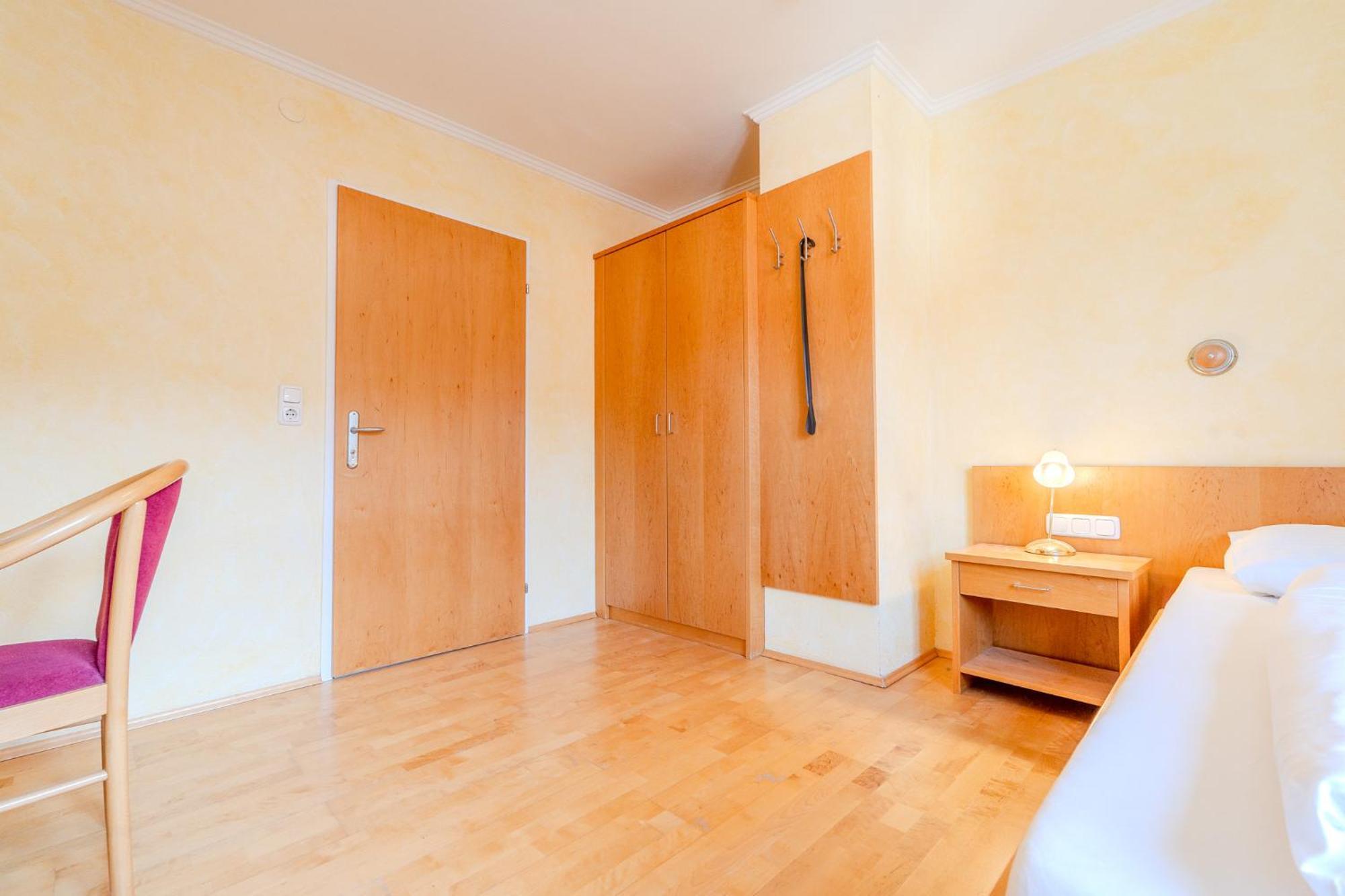 Whats-App Self-Check-In - Villa Maria Theresia Бад Гоисерн Номер фото